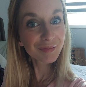 Meet your Posher, Joanie